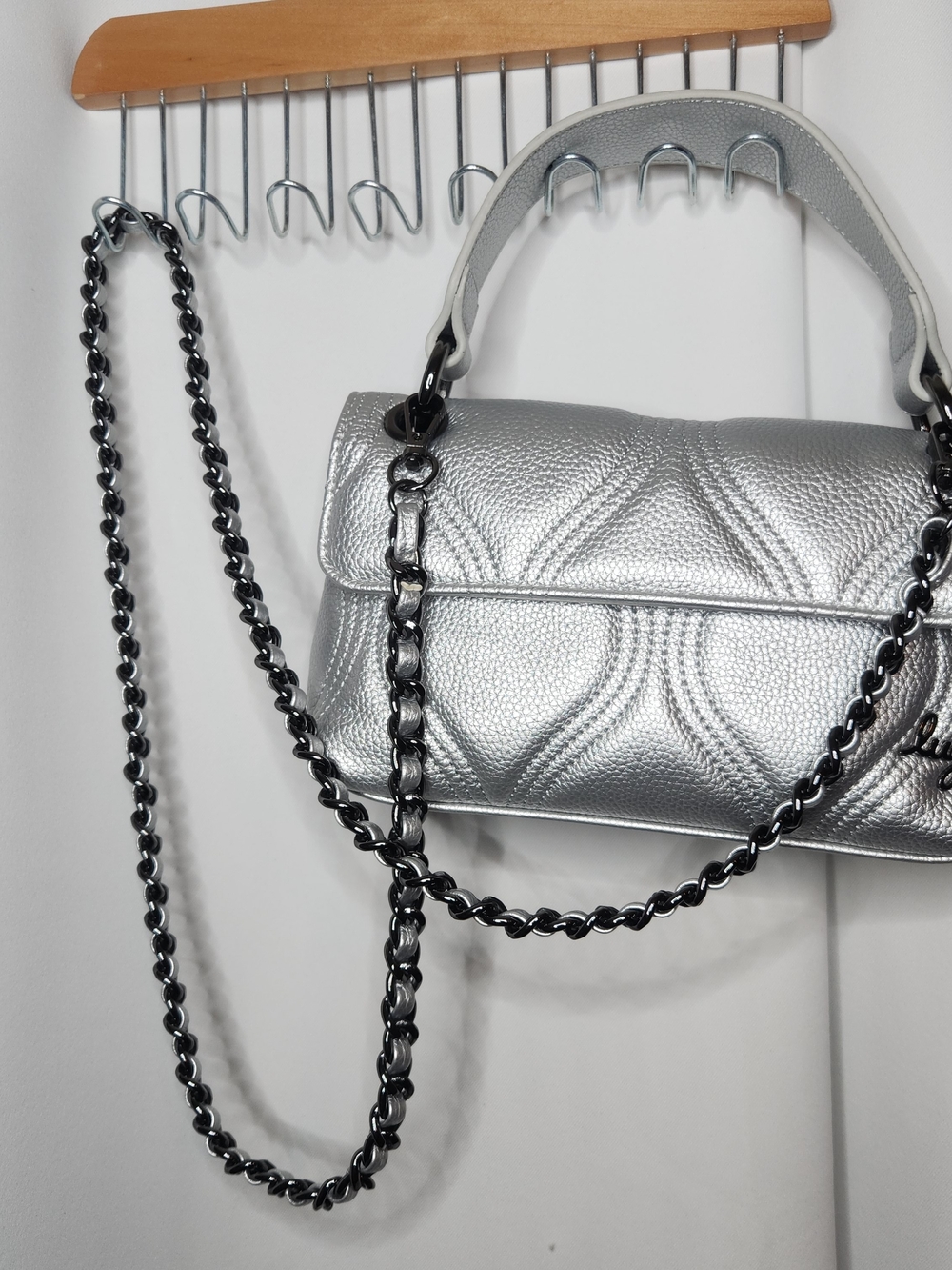 LUG Silver Quilted Crossbody Handbag with Chain Strap